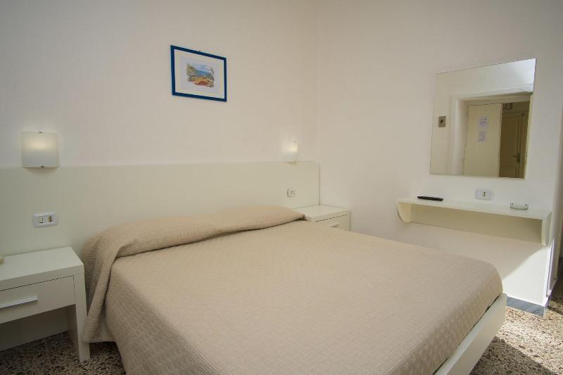 Delfino Hotel Marina di Camerota Luaran gambar