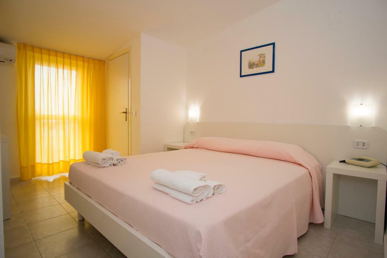 Delfino Hotel Marina di Camerota Luaran gambar