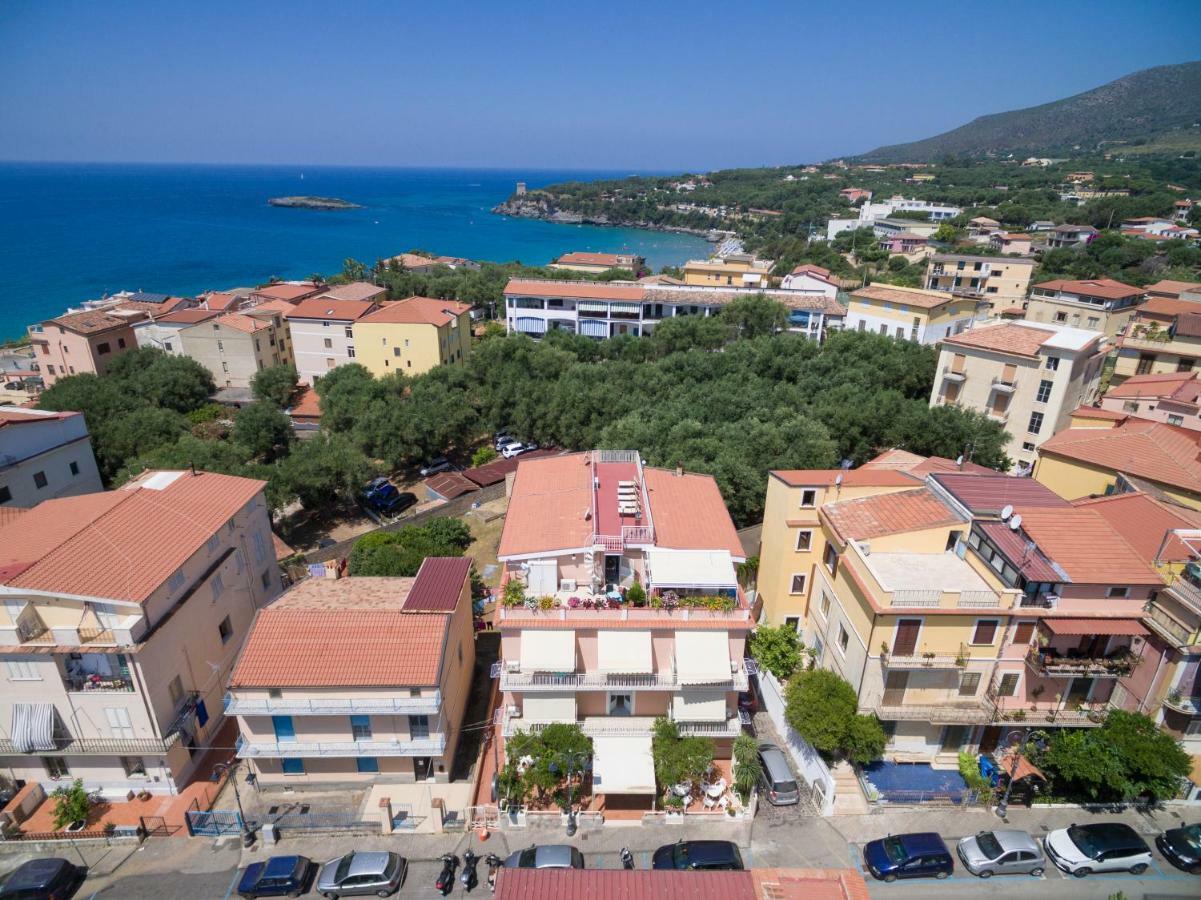 Delfino Hotel Marina di Camerota Luaran gambar